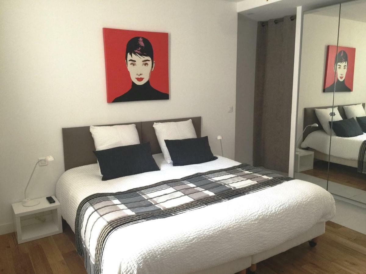 Au Coeur Des Remparts Apartment Aigues-Mortes Luaran gambar